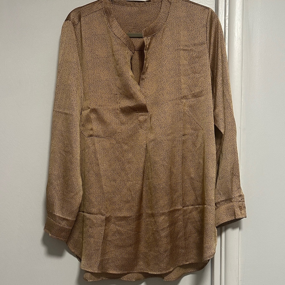 Elegant Women's blouse size large nwot